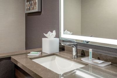 1 Bedroom 2 Room Suite, 1 King, Sofa Bed, Corner Room Courtyard Boston Marlborough Photo