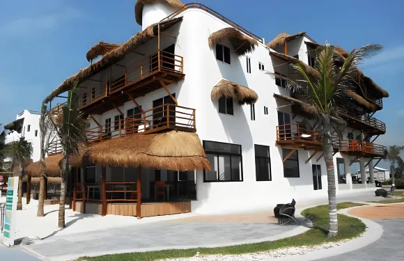 埃爾富爾特海灘度假公寓酒店