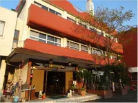 Takasaki Business Hotel