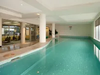 Riverside Apartments & Hotel - Pools