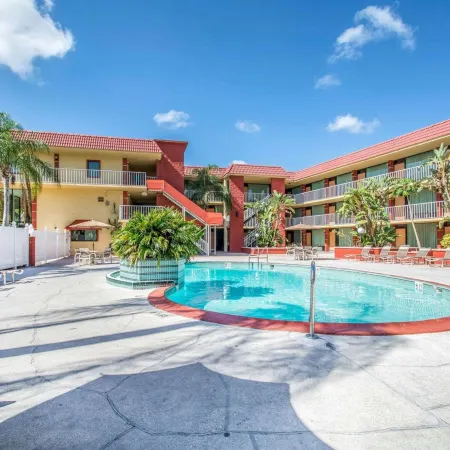 Quality Inn & Suites at Tropicana Field