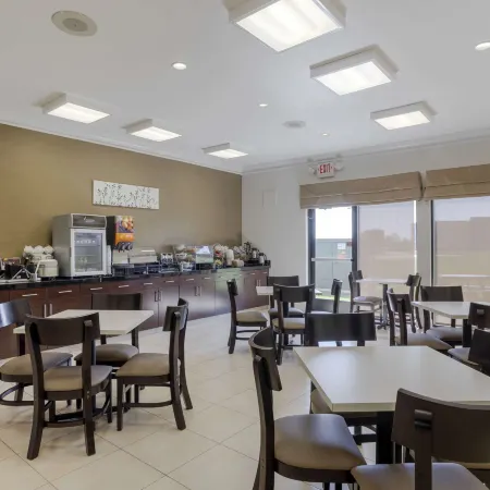Sleep Inn & Suites