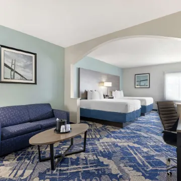 Best Western Plus Savannah Airport Inn  Suites