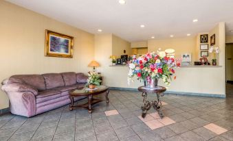 Econo Lodge Airport/Colorado Springs
