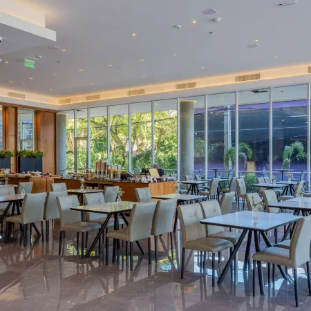 Tryp by Wyndham Asuncion