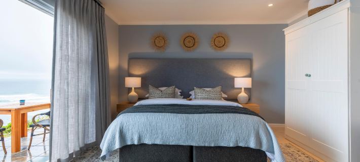 Mes Amis Beach Guest House Отели в г. Wilderness