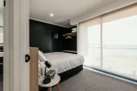 滿都公寓 Eyre Peninsula Book Bazaar附近的飯店