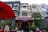 Paradise Inn Hotels in Phuket