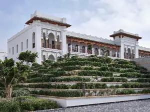 포시즌스 호텔  라밧 앳 카스 알 바르