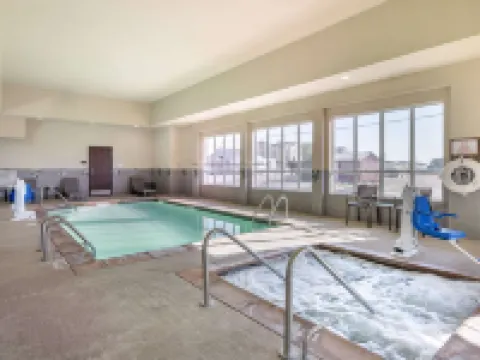 Comfort Inn & Suites Artesia Hotels in Eddy County