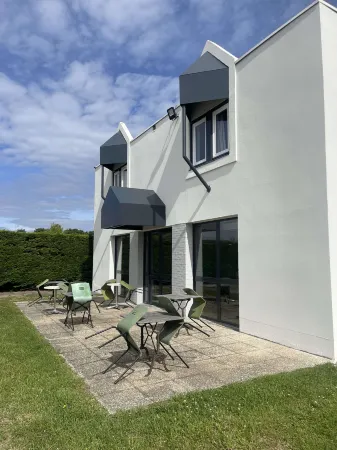 Kyriad Direct Dreux Отели в г. Эр и Луар