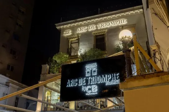 Arc de Triomphe by Residence Hotels