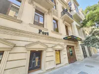 Port Hotel Baku Hotels near المتحف الوطني
