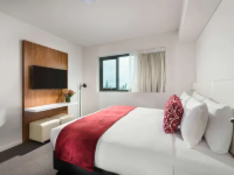 Ramada by Wyndham VetroBlu Scarborough Beach Hotels in Scarborough