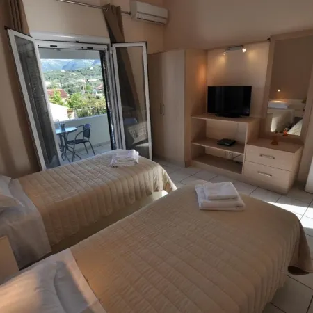 Ammos Hotels in Roda