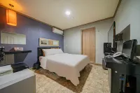 La Feliz Hotel Csm