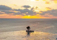 Stone Hotel Dhiffushi - Beach