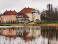 Skjoldenæsholm Slot فنادق في Lejre