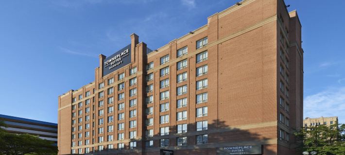 TownePlace Suites Windsor Các khách sạn ở Windsor