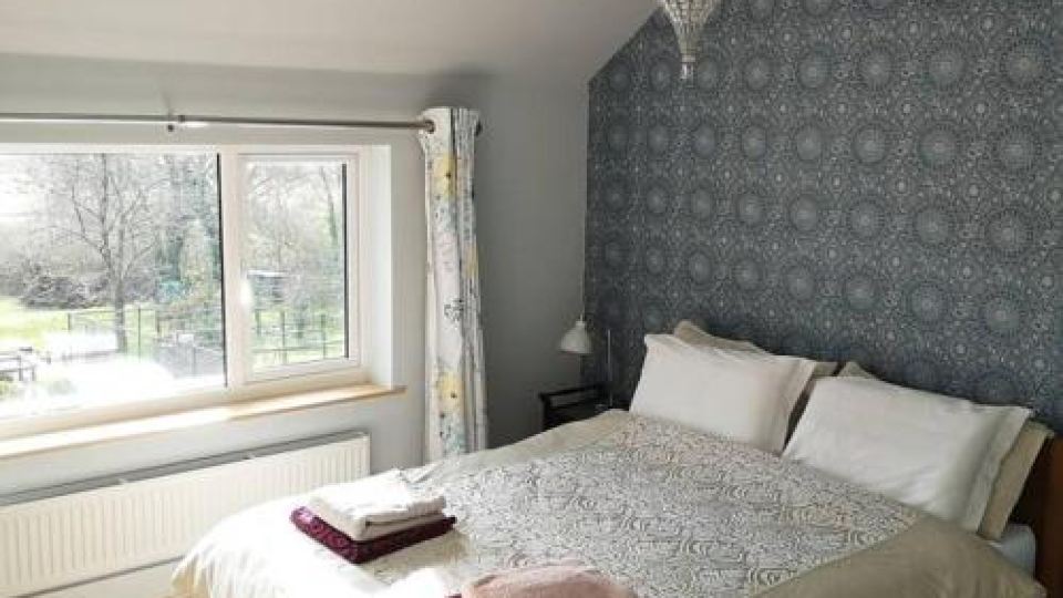 Hide on the Hill Cottage