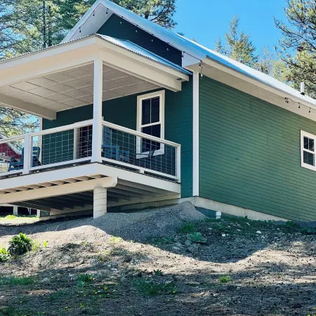 The Swan at Elk Ridge Village cabin 201A with views of Flathead Lake.