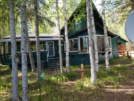 LUV2 FISH Vacation Rental on the Kenai River