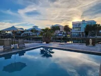 Beautiful Beach Home- 3 min walk to beach-Boat dock in back yard & private pool