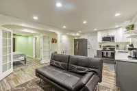 Cozy 1-Bedroom Basement Apartment, Free Parking, Kitchen, Washer/Dryer in Unit Hotels near The Church of Jesus Christ of Latter-day Saints