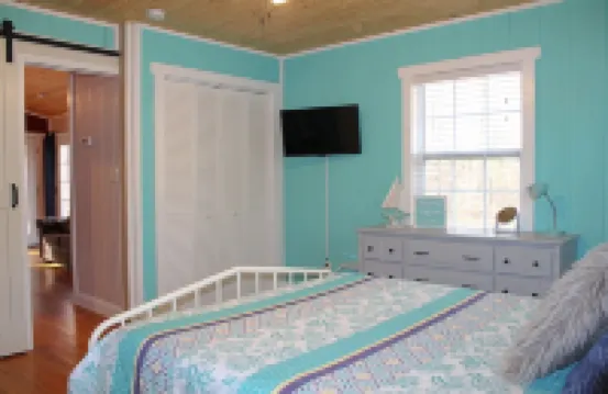 Simply Sailing - A Cottage In The Trees