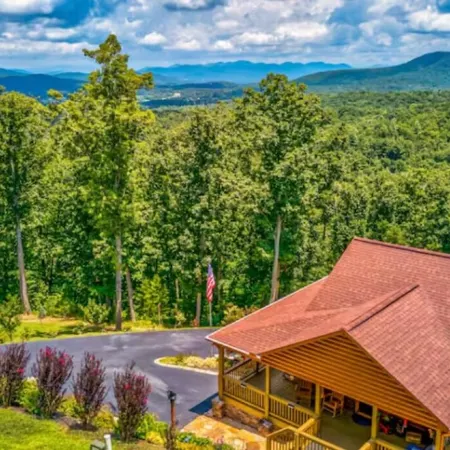Vista Sunrise Mountain View with Hot Tub at Knight Sky Cabin