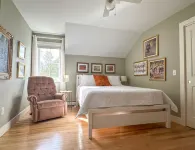 Bright, modern, 4-bedroom south-end home perfect for friends and family Hotels near Red Rocks Park