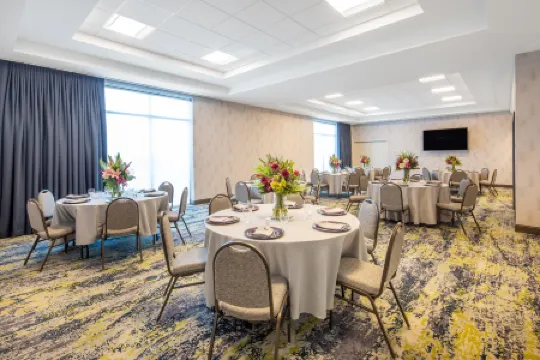 Hilton Garden Inn Surprise