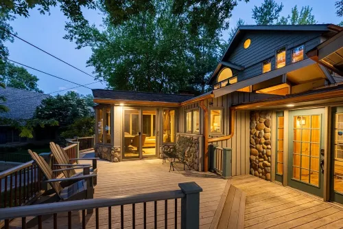 A New Retreat at Clear Clear Lake, A Uniquely Iowan Experience