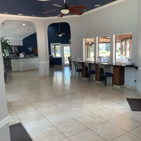 Beautiful Shorewalk Villa in Paradise.2 Bedroom-2 Bathrooms