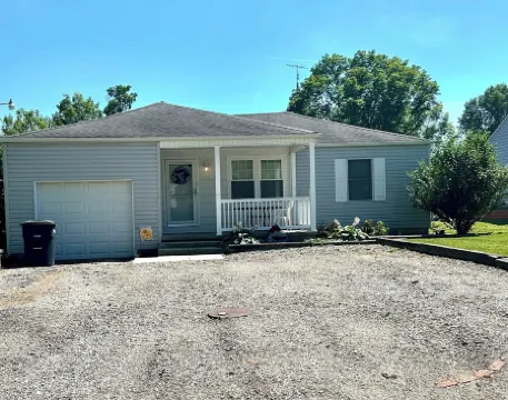 Cardinal Cottage - 2 bedroom cozy home