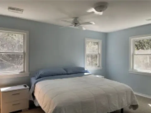 Luxury, private spa beach home steps to the ocean with sauna, hot tub, spa baths