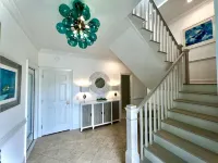 Oceanfront 8 bedroom/sleeps 20 with large gathering and outdoor areas - Jacuzzi