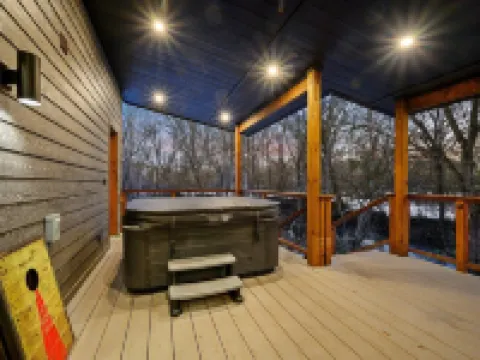 Many River Retreat Hotels in Broken Bow