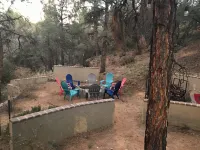 Cozy Family Friendly Lodge, 2 Games Rooms, Hot Tub, EV Charger