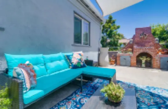 Charming, private, pet friendly cottage close to all that San Diego has to offer