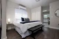 The Studio On 17th Hotels near J Winston