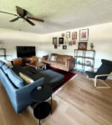 Mid-West Mod-1 mile to OU-Central Norman-Sleeps 16