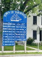 Spacious and private 2nd floor 2bed apartment in Yarmouth Village.