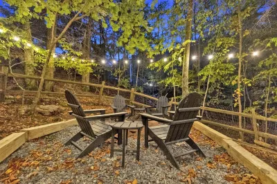 X Adult Only - Walk to Slopes - Hot Tub - Fire Pit X