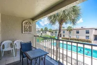 Poolside Bliss, Beachside Charm! 3-Min walk to Indian Shores Beach!