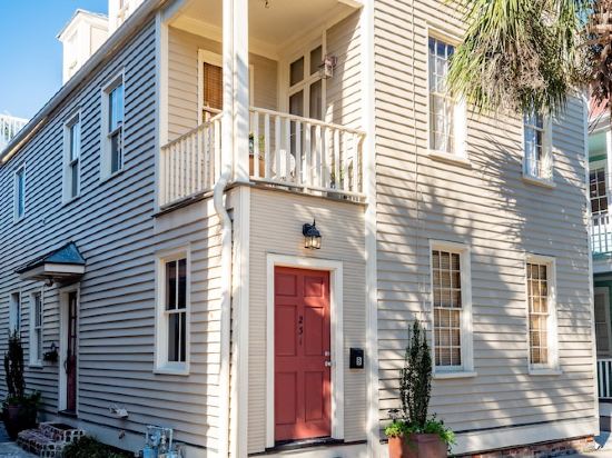 Rustic Charleston Single with Rooftop Deck