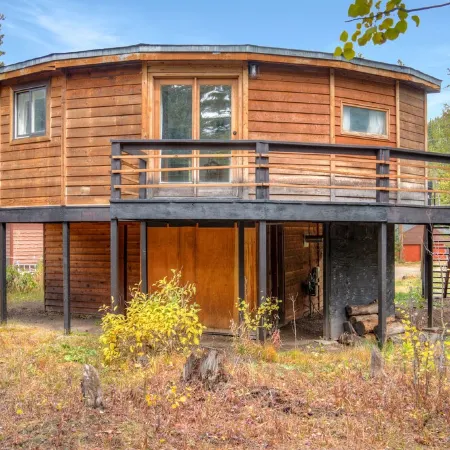 Cozy Snow Globe Like Cabin in Blue River Forest 7 Min to Breck. on Bus Route!