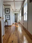 Spacious Loft on Middle Lane in Historic Downtown Beaufort