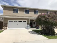 Quiet, comfortable, and central Cody location! Sleeps up to 5.
