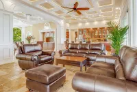 Private Luxury Villa in Kihei. Just moments walk to the beach. 10/10 reviews!